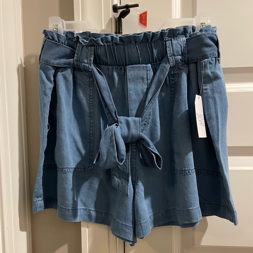 Time and Tru Denim tie shorts